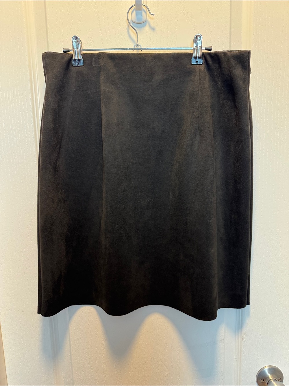 Joseph Ribkoff Black Midi Suede-Look A-Line Skirt - Picture 2 of 4
